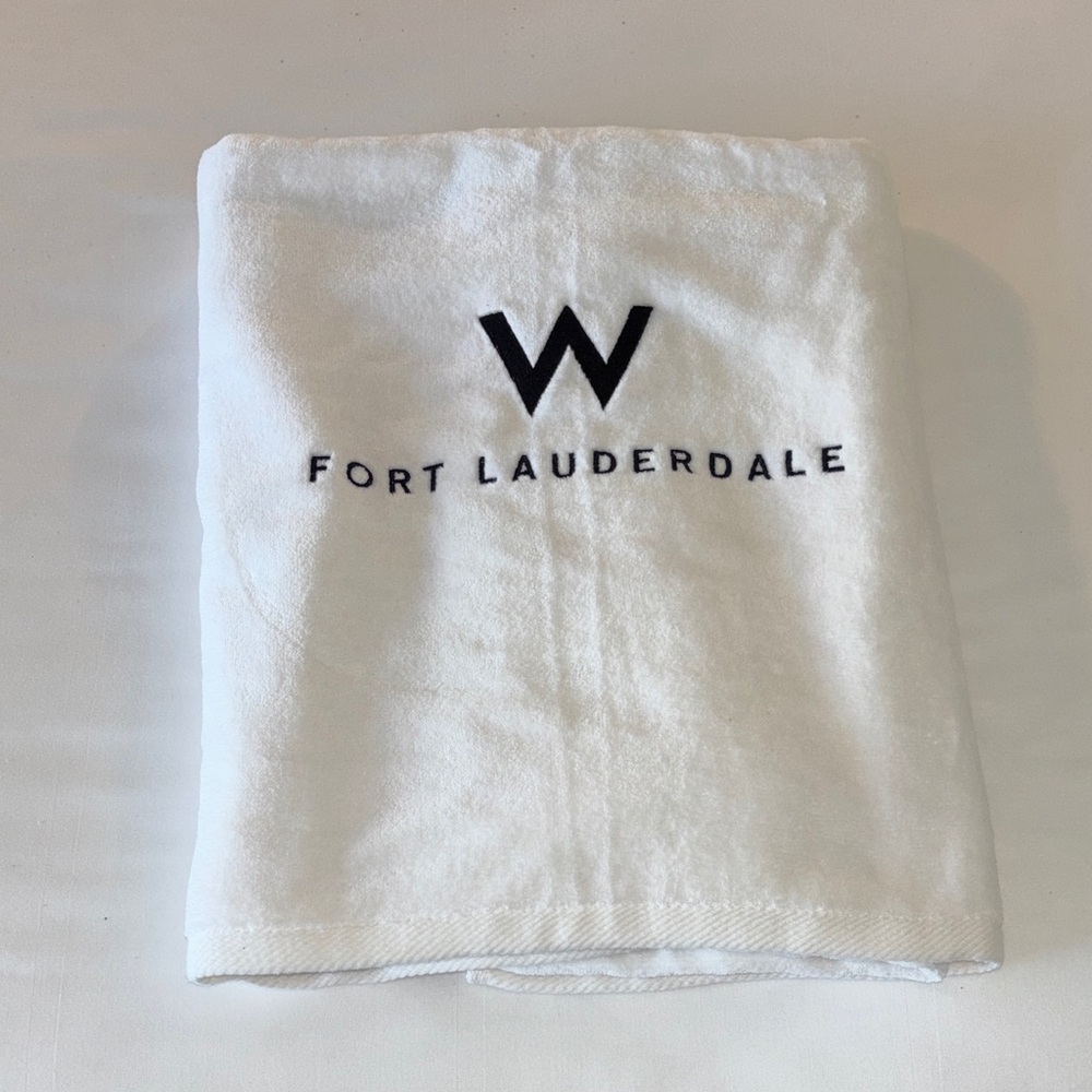 W Fort Lauderdale White Towel